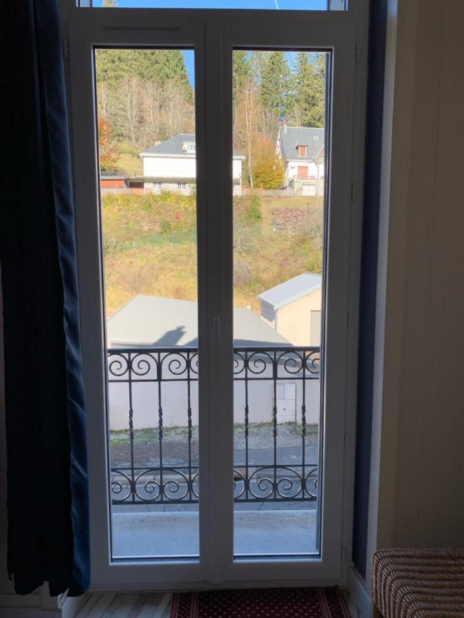 Appartement Lumineux N°6 Le Val D'Or - 4 Personnes - 1 Chambre Avec Petit Balcon 拉布尔布勒 外观 照片